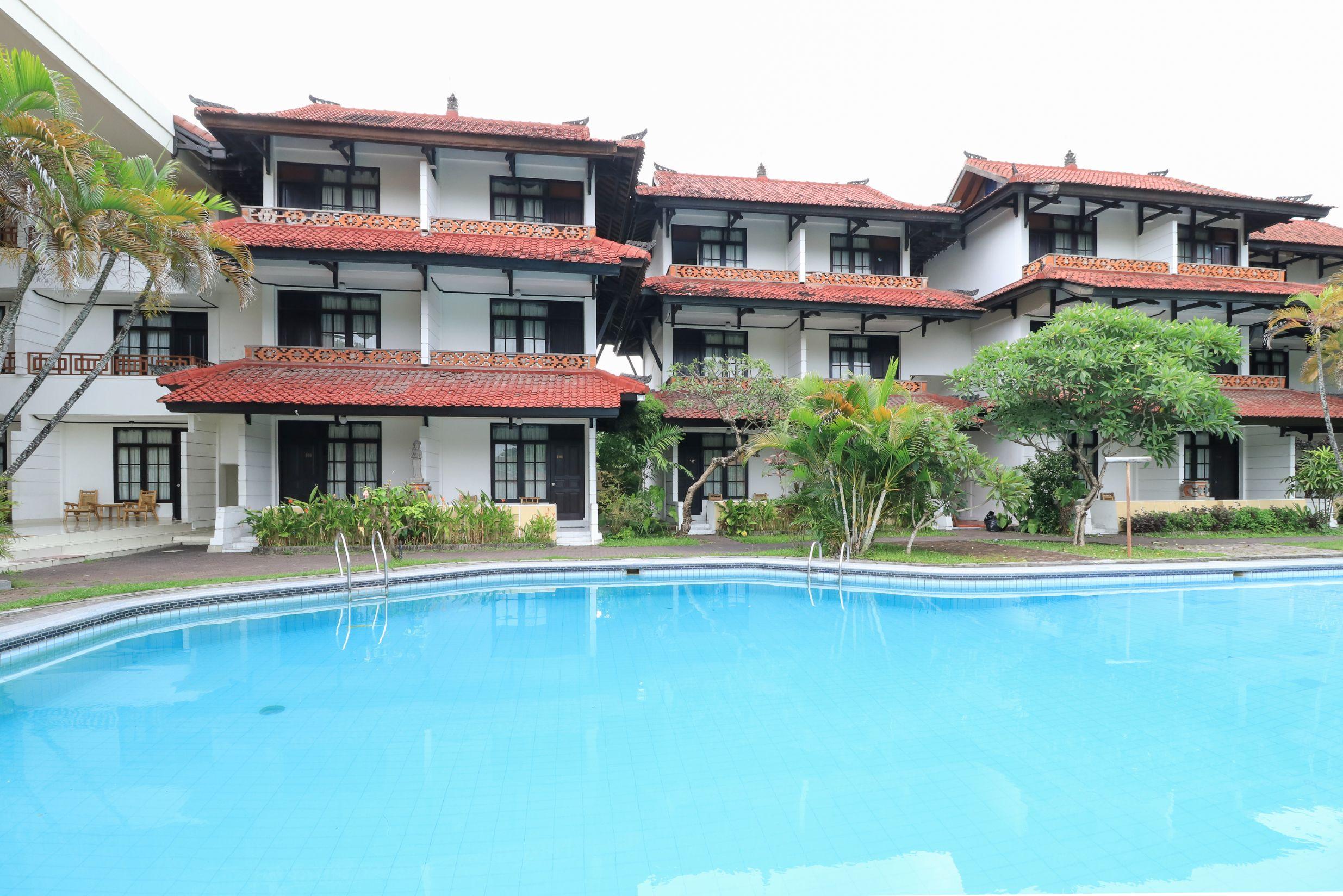 Hotel Oranjje เดนปาซาร์ ภายนอก รูปภาพ