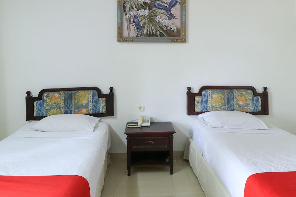 Hotel Oranjje เดนปาซาร์ ภายนอก รูปภาพ