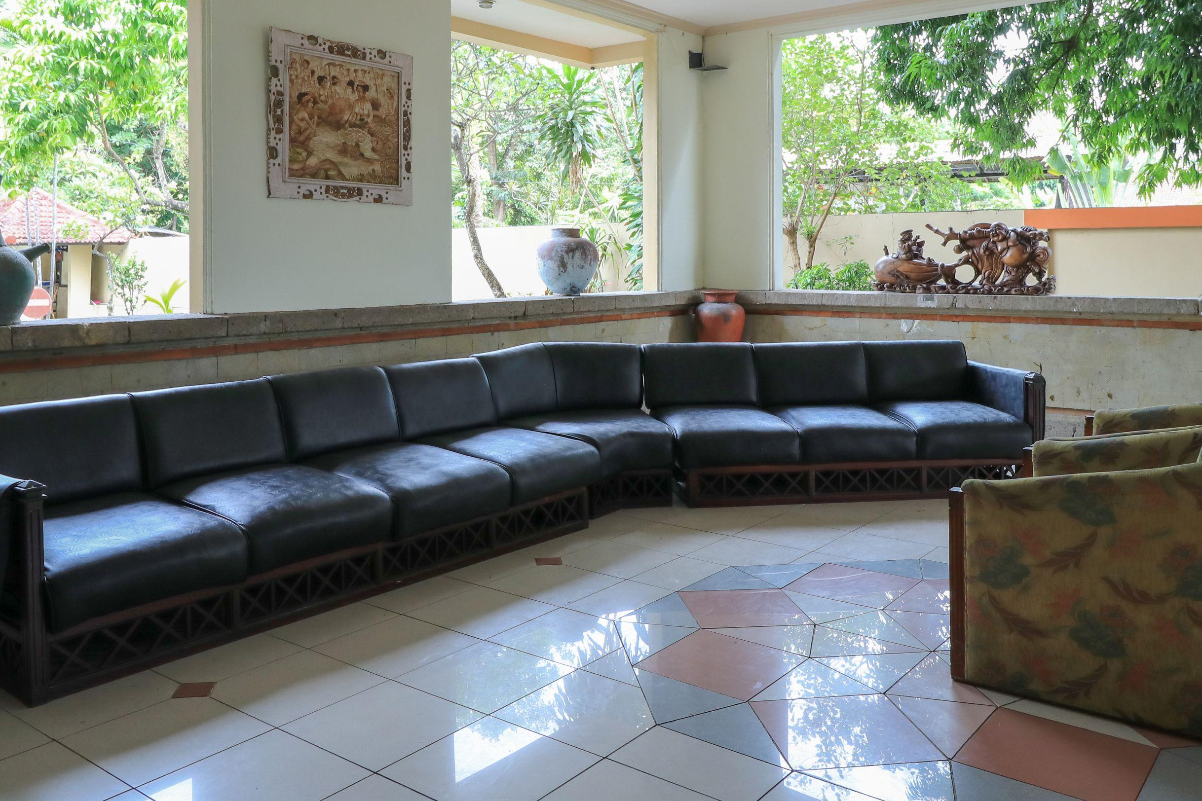 Hotel Oranjje เดนปาซาร์ ภายนอก รูปภาพ