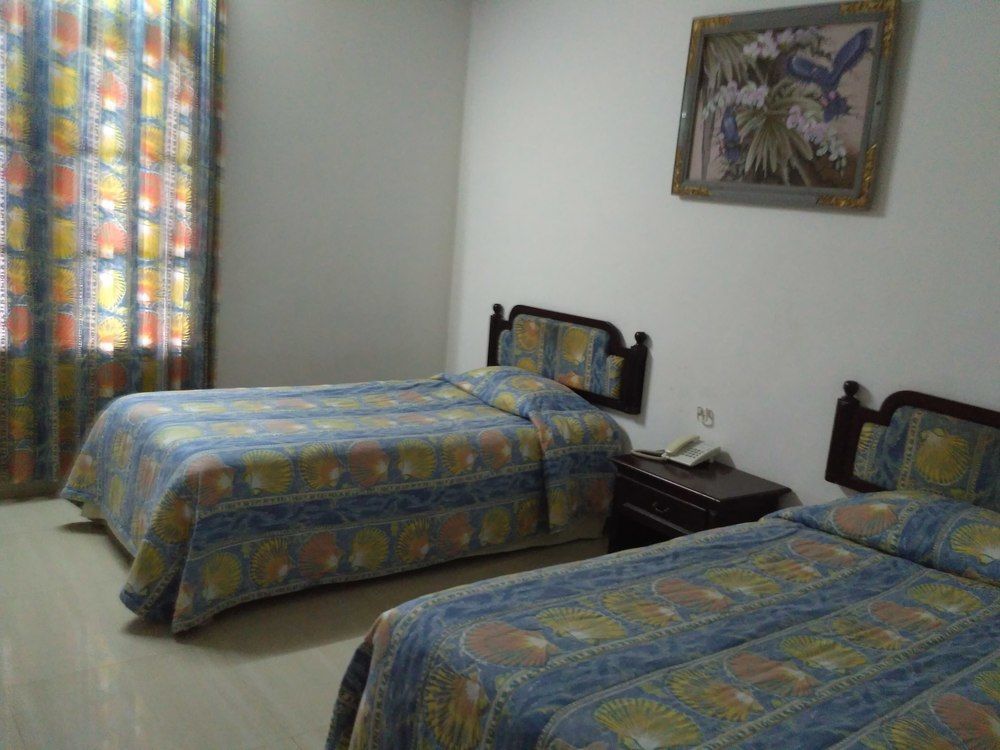 Hotel Oranjje เดนปาซาร์ ภายนอก รูปภาพ