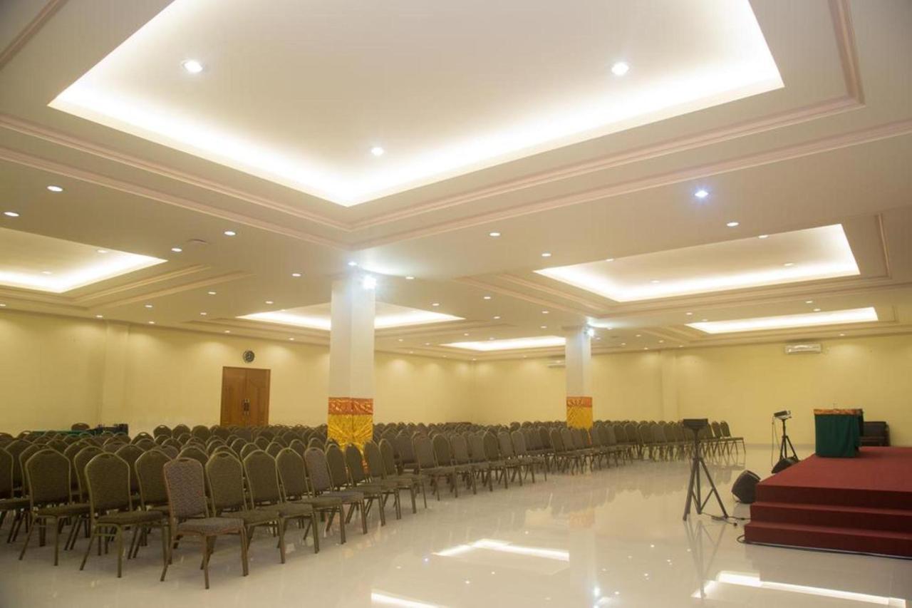 Hotel Oranjje เดนปาซาร์ ภายนอก รูปภาพ